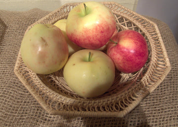 Mantet apples in a basket at an apple exhibition
